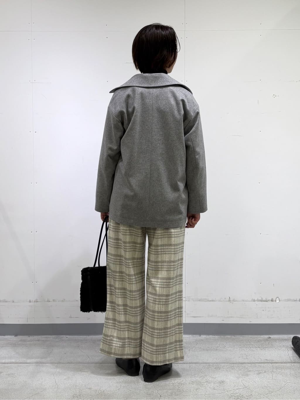 yuriさんの「INDIVI｜【洗える／毛玉になりにくい】エクストラファインウール リブタートルニット」を使ったコーディネート