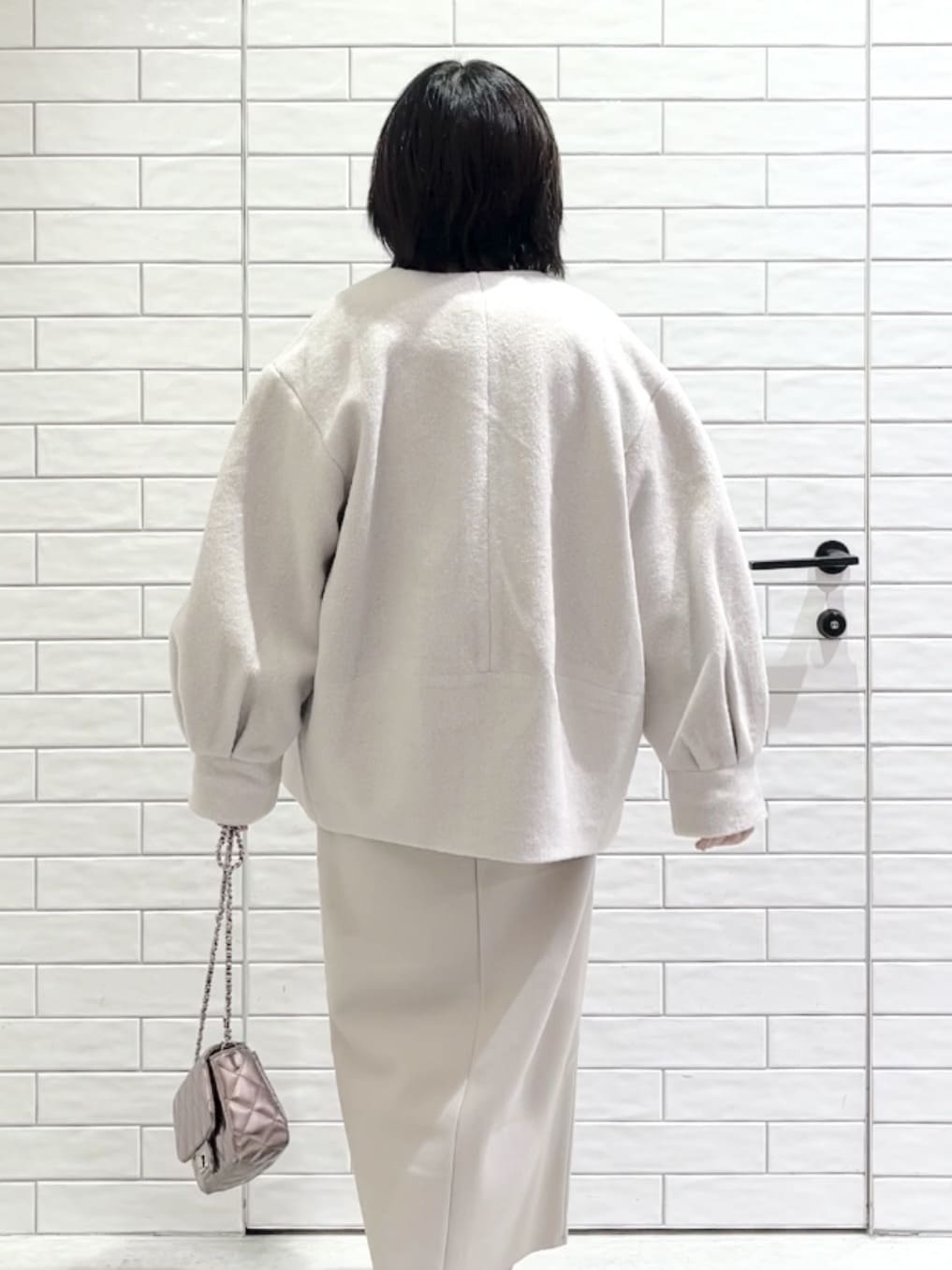 しおりさんの「OPAQUE.CLIP｜ビック襟ケーブルニット【洗濯機OK／抗ピル】」を使ったコーディネート