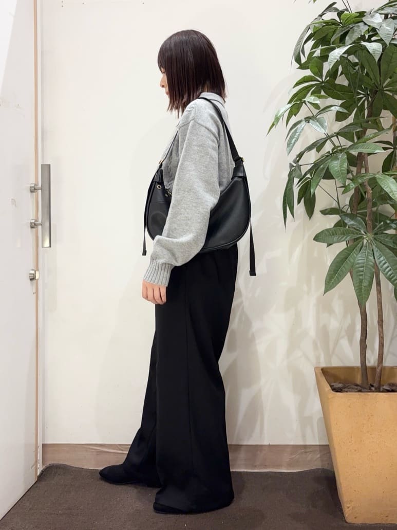 宗形さんの「SHOO･LA･RUE｜ストレッチローヒール」を使ったコーディネート
