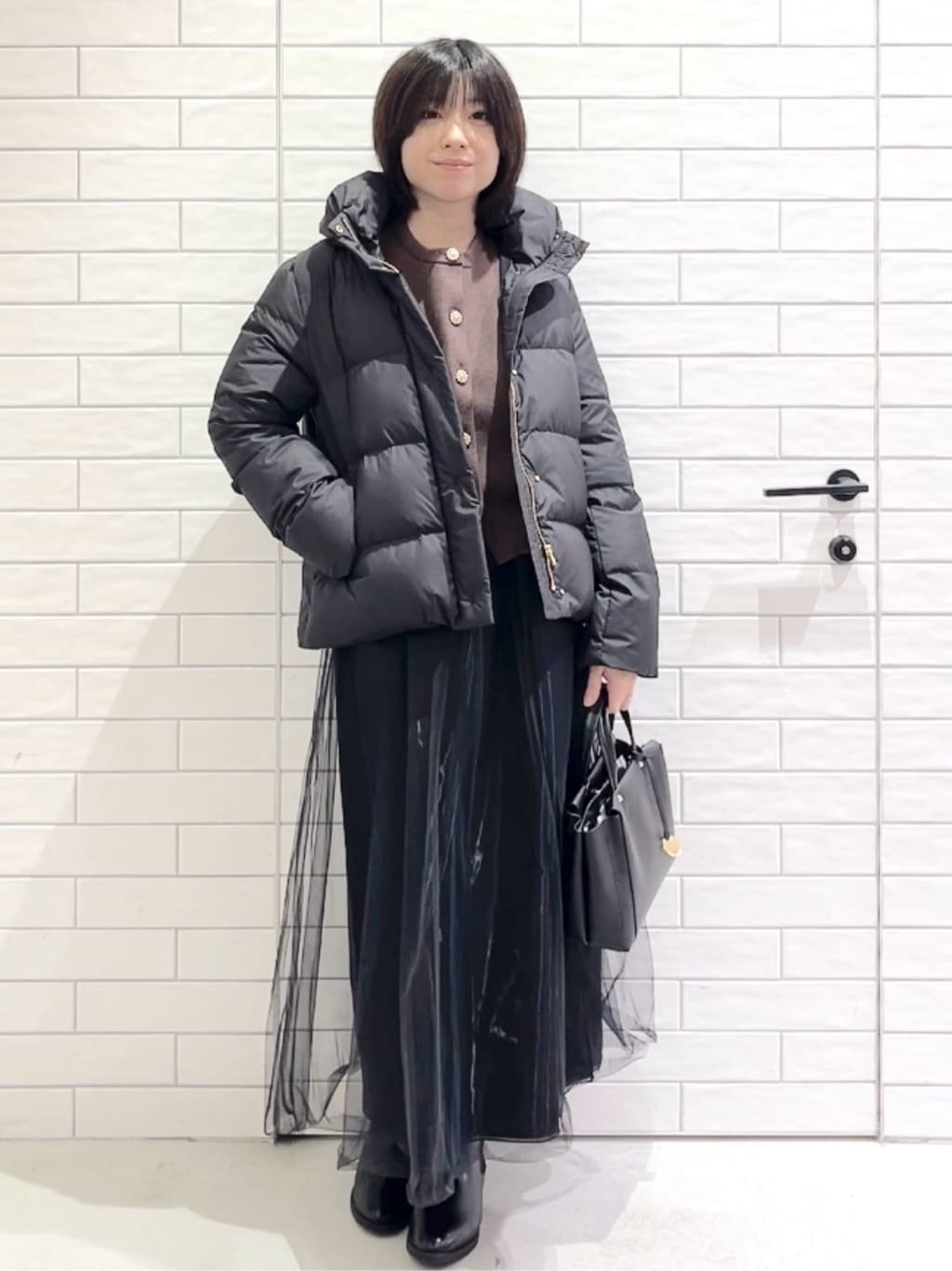しおりさんの「OPAQUE.CLIP｜撥水ショートダウン【防風／抗菌防臭／洗濯機洗い可】《SS～LL》」を使ったコーディネート