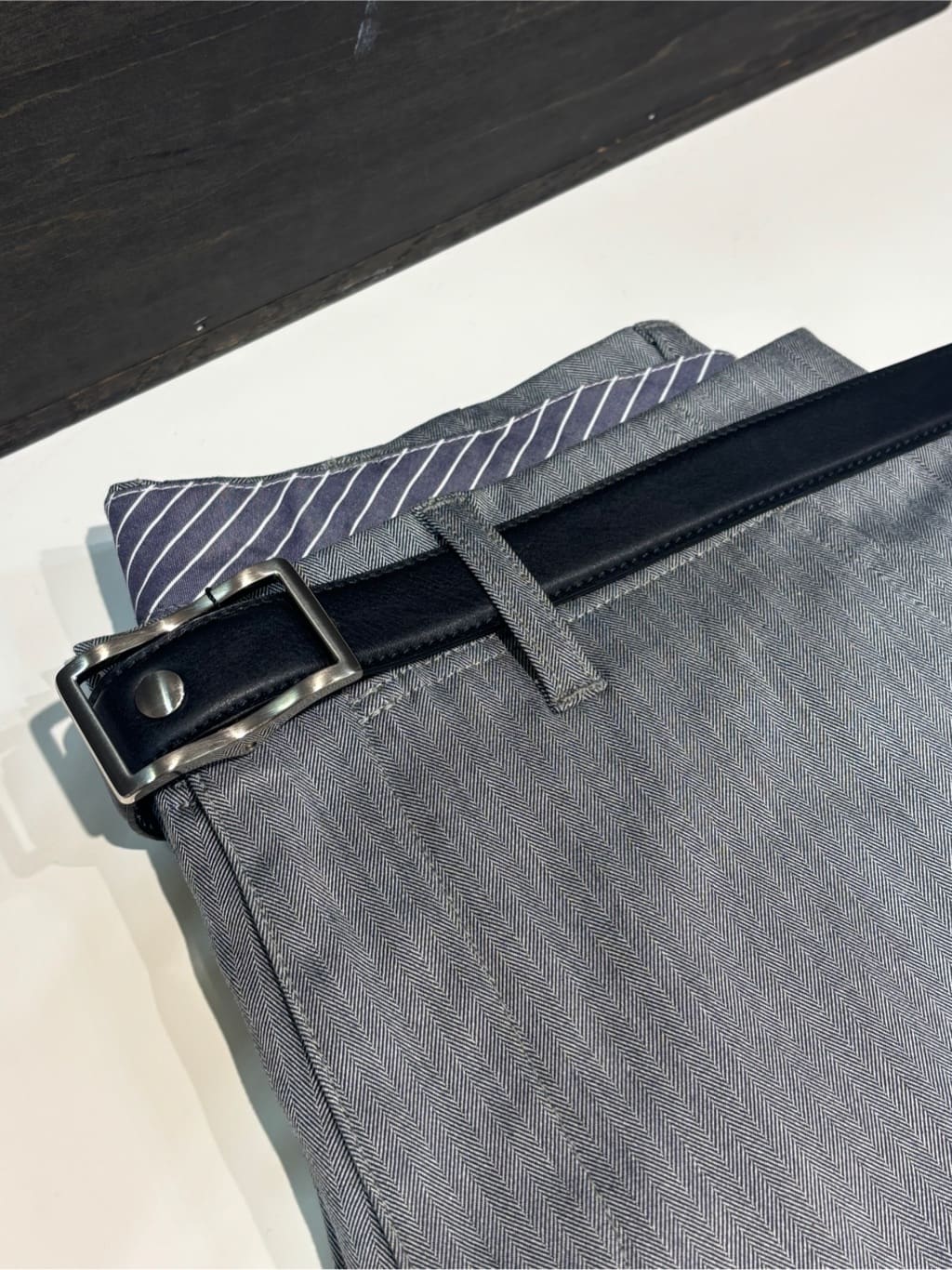 ヒナさんの「TAKEO KIKUCHI｜フリコ ナローベルト」を使ったコーディネート