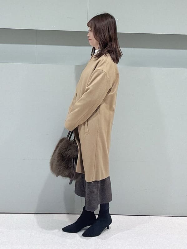 makiさんの「UNTITLED｜【日本製／通勤／フォーマル】カシミヤ混ノーカラーコート」を使ったコーディネート