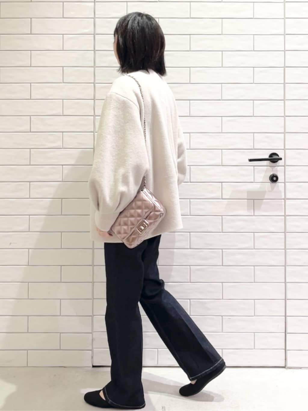 しおりさんの「OPAQUE.CLIP｜フリルドッキングトップス【洗濯機OK】」を使ったコーディネート