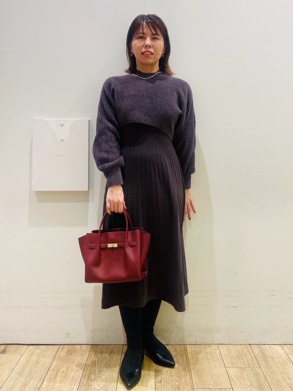 YUKOさんの「index｜【抗菌防臭】ビジュー付きヒールパンプス」を使ったコーディネート