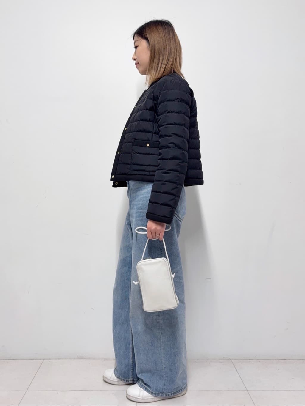 Nishijimaさんの「DRESSTERIOR｜ヴィンテージ加工ワイドデニムパンツ」を使ったコーディネート