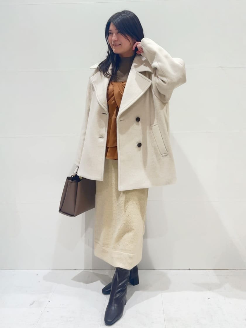 Minさんの「OPAQUE.CLIP｜カシミヤブレンドウールミドルピーコート」を使ったコーディネート