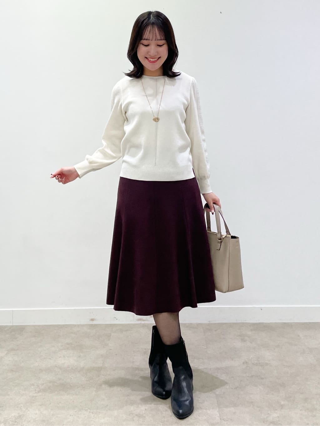 yukariさんの「Reflect｜【選べる8色／スカートにもパンツにも◎】ウール混ボートネックニット」を使ったコーディネート