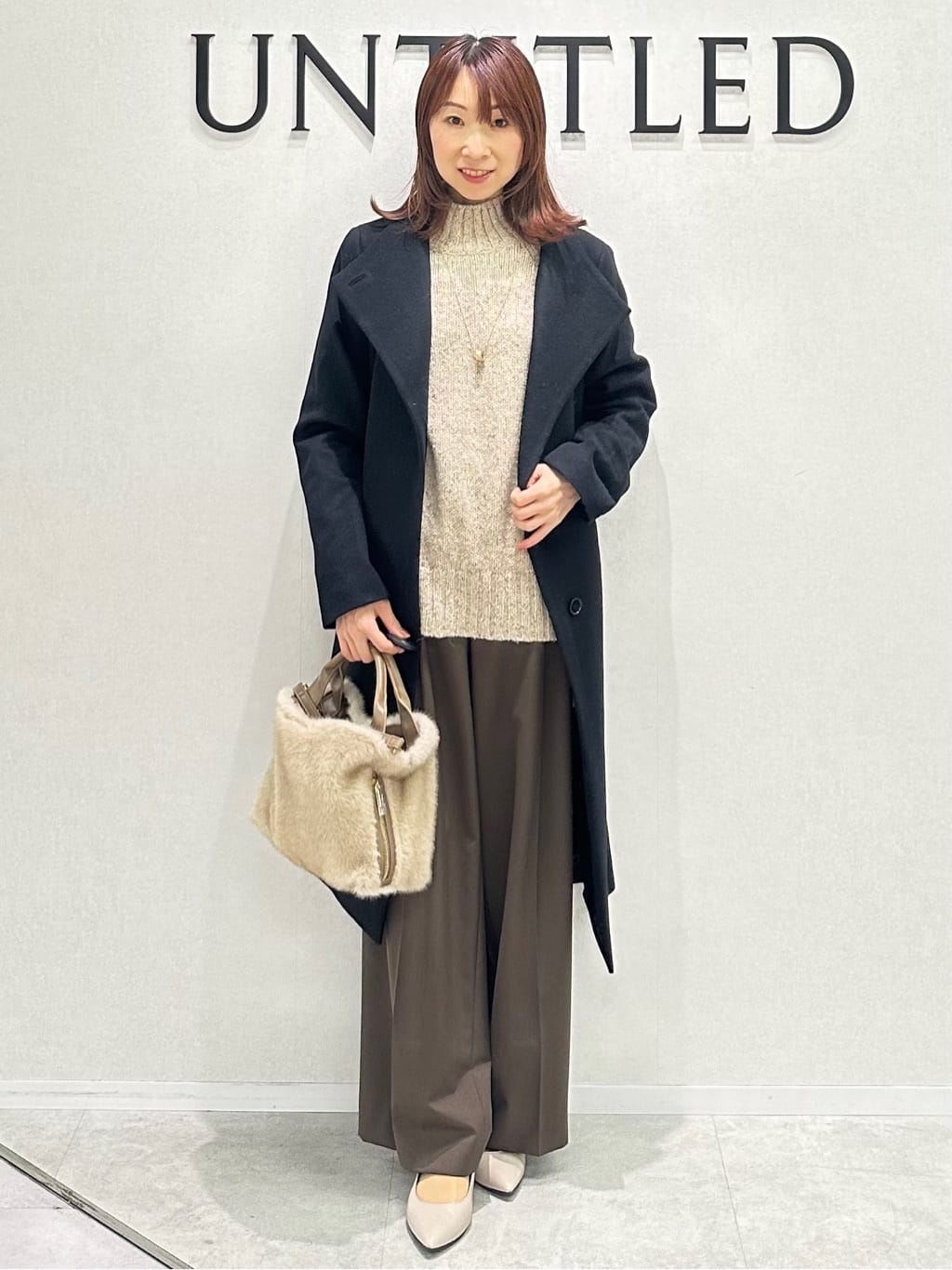 Miwaさんの「UNTITLED｜【洗える/ウエスト後ろゴム】ウール混　タックワイドパンツ」を使ったコーディネート