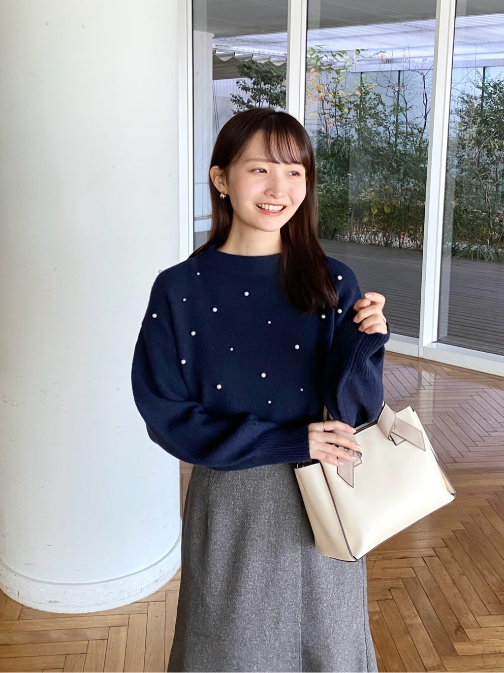 みさかさんの「index｜フェイクパールふわふわニット【洗濯機OK】」を使ったコーディネート