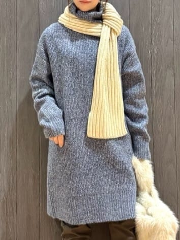 meiさんの「SHOO･LA･RUE｜【洗濯機可/S-LL】フィット感が心地よい ハイパーストレッチスキニー裏起毛」を使ったコーディネート