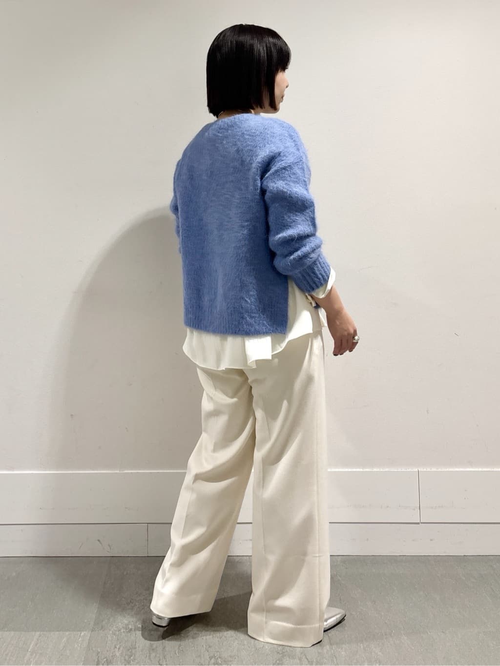 モエカさんの「UNTITLED｜【ゆったり】アルパカ混シャギーニット」を使ったコーディネート