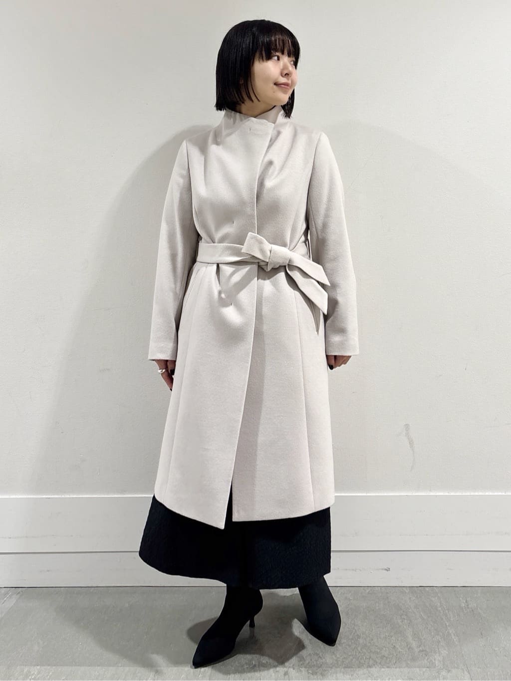 モエカさんの「UNTITLED｜【大人フェミニン/トレンド】ニット&times;ジャカード ドッキングワンピース」を使ったコーディネート