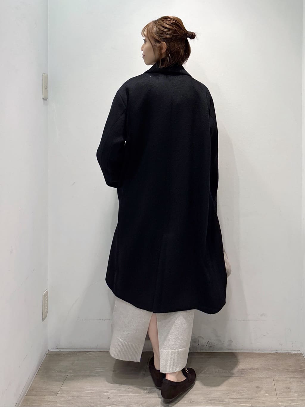 ぶまりんさんの「OPAQUE.CLIP｜ラメスパンコールナロースカート／セットアップ対応可【洗濯機OK】」を使ったコーディネート