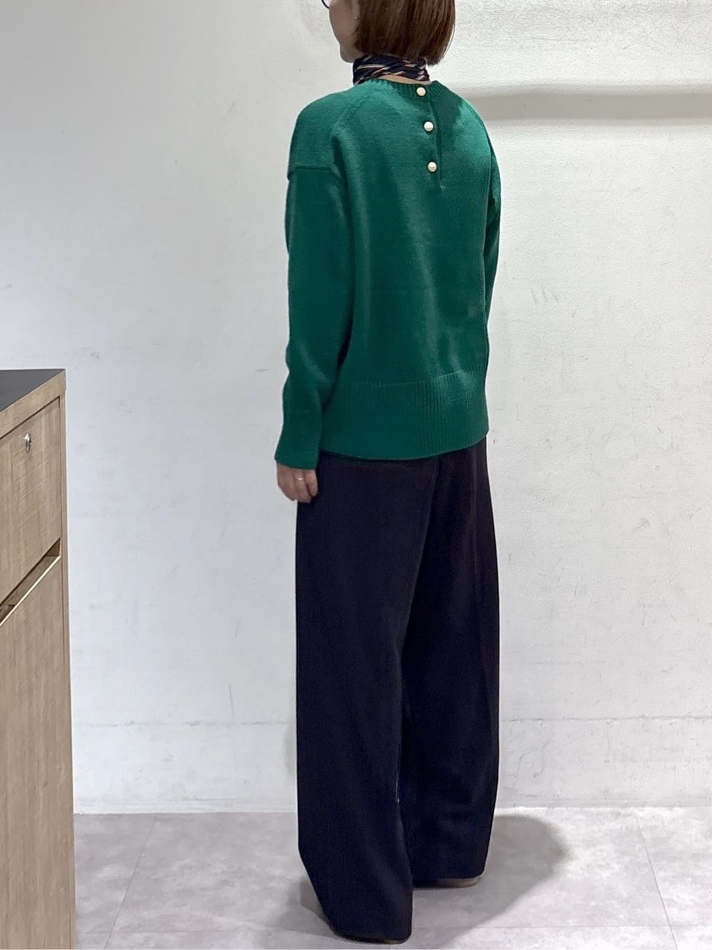 たけねぇさんの「OPAQUE.CLIP｜ピンストライプイージーワイドパンツ【吸湿発熱／ストレッチ／洗濯機OK】」を使ったコーディネート