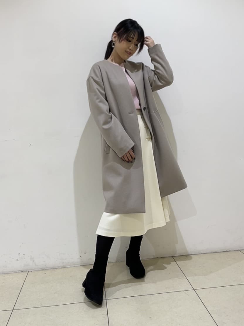watanabeさんの「UNTITLED｜【きれいめ/洗える】ラメ入りワイドボートネックニット」を使ったコーディネート