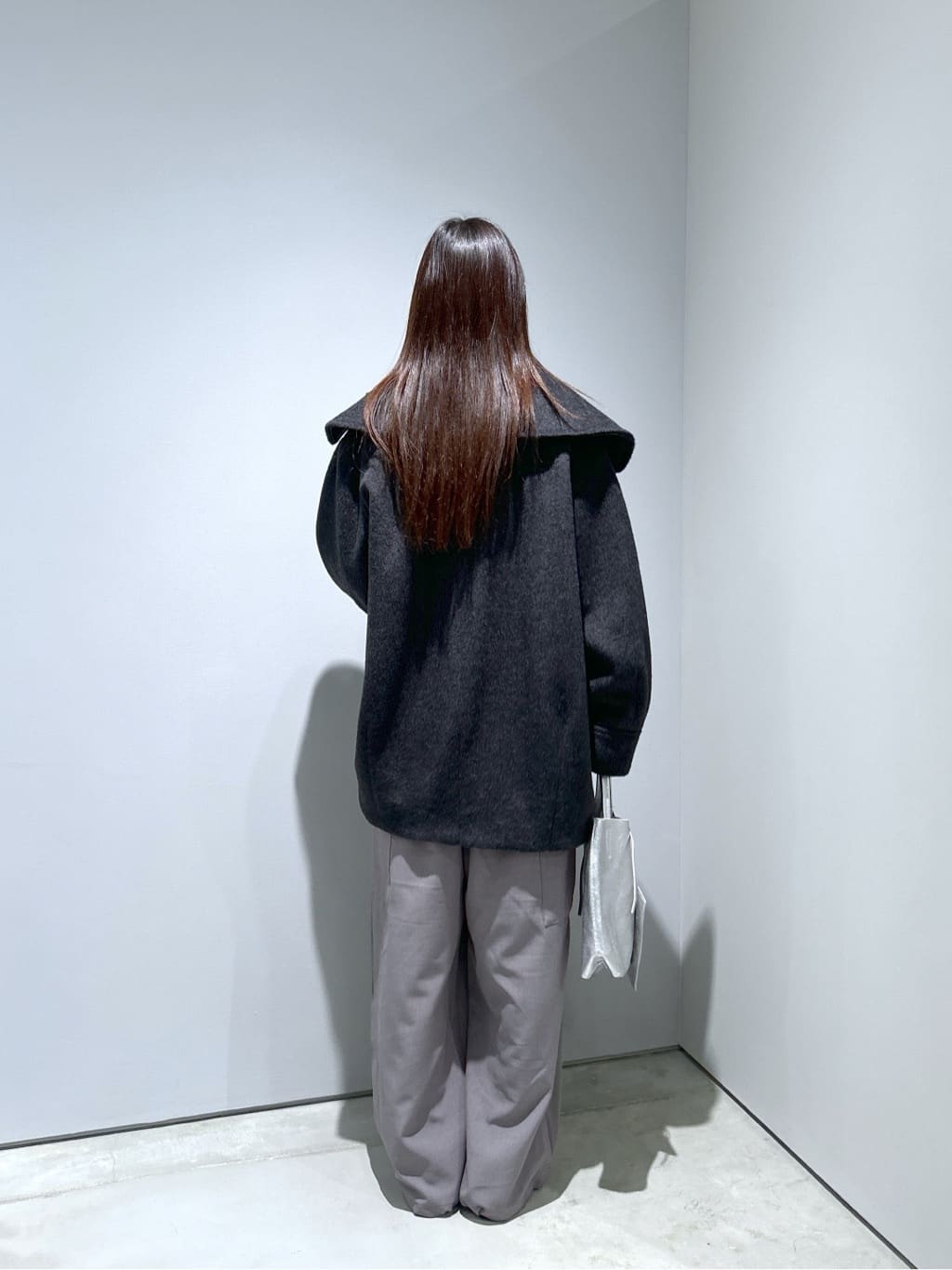 Renoさんの「INDIVI｜【再入荷】アシメオフショルニット」を使ったコーディネート