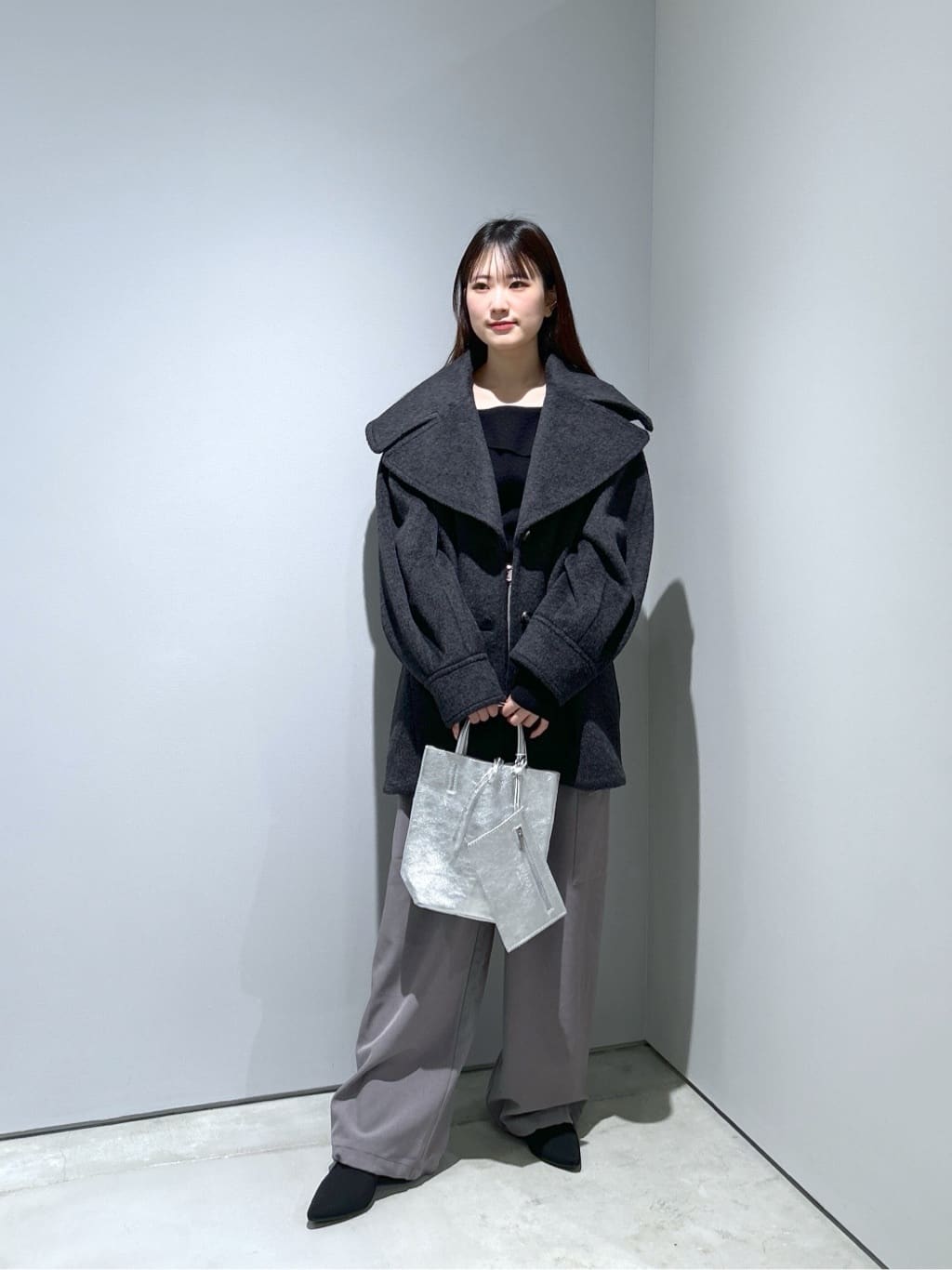 Renoさんの「INDIVI｜【再入荷】アシメオフショルニット」を使ったコーディネート