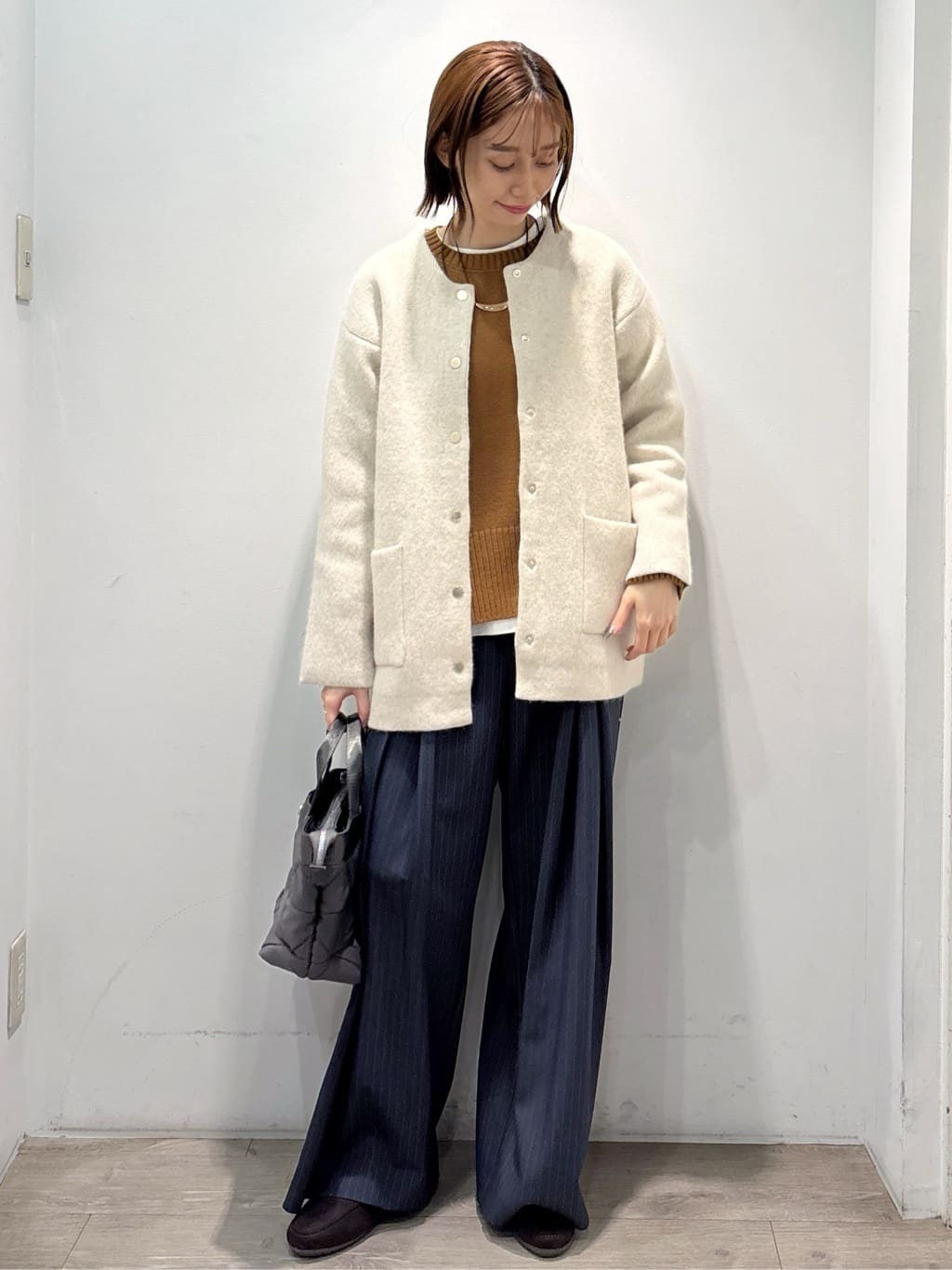 ぶまりんさんの「OPAQUE.CLIP｜【es】ピンストライプ 変形ワイドパンツ【洗濯機OK】」を使ったコーディネート