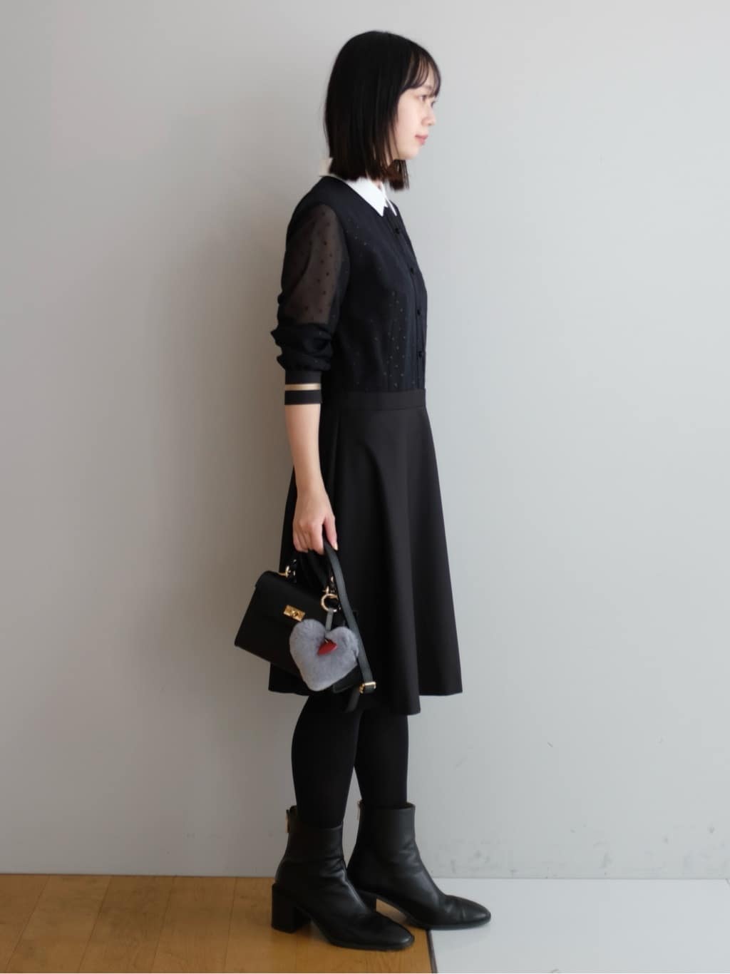 Kishimotoさんの「DRESSTERIOR｜◆【ウォッシャブル/きれいめ】フィルムドットクレリックワンピース」を使ったコーディネート