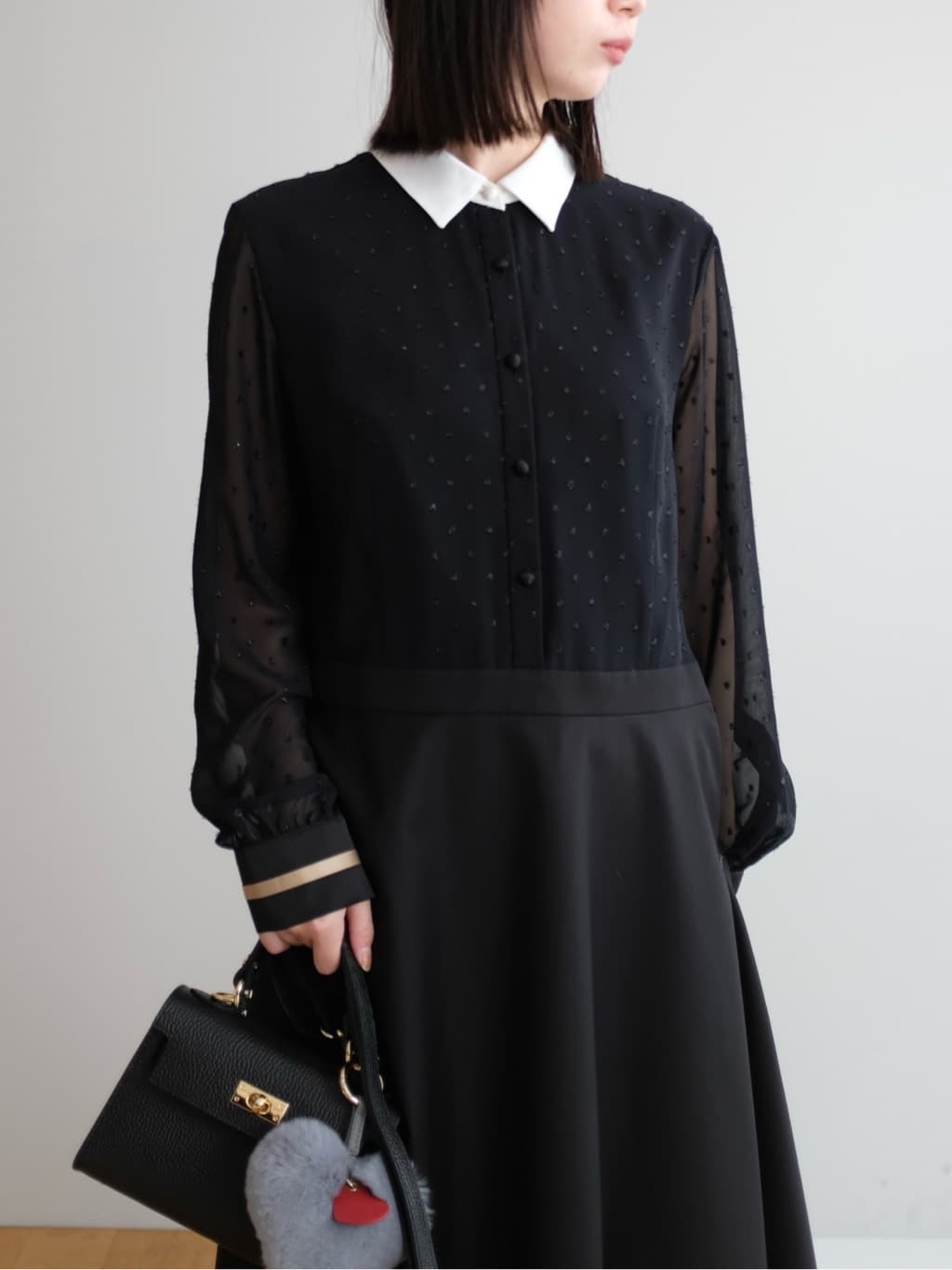 Kishimotoさんの「DRESSTERIOR｜◆【ウォッシャブル/きれいめ】フィルムドットクレリックワンピース」を使ったコーディネート