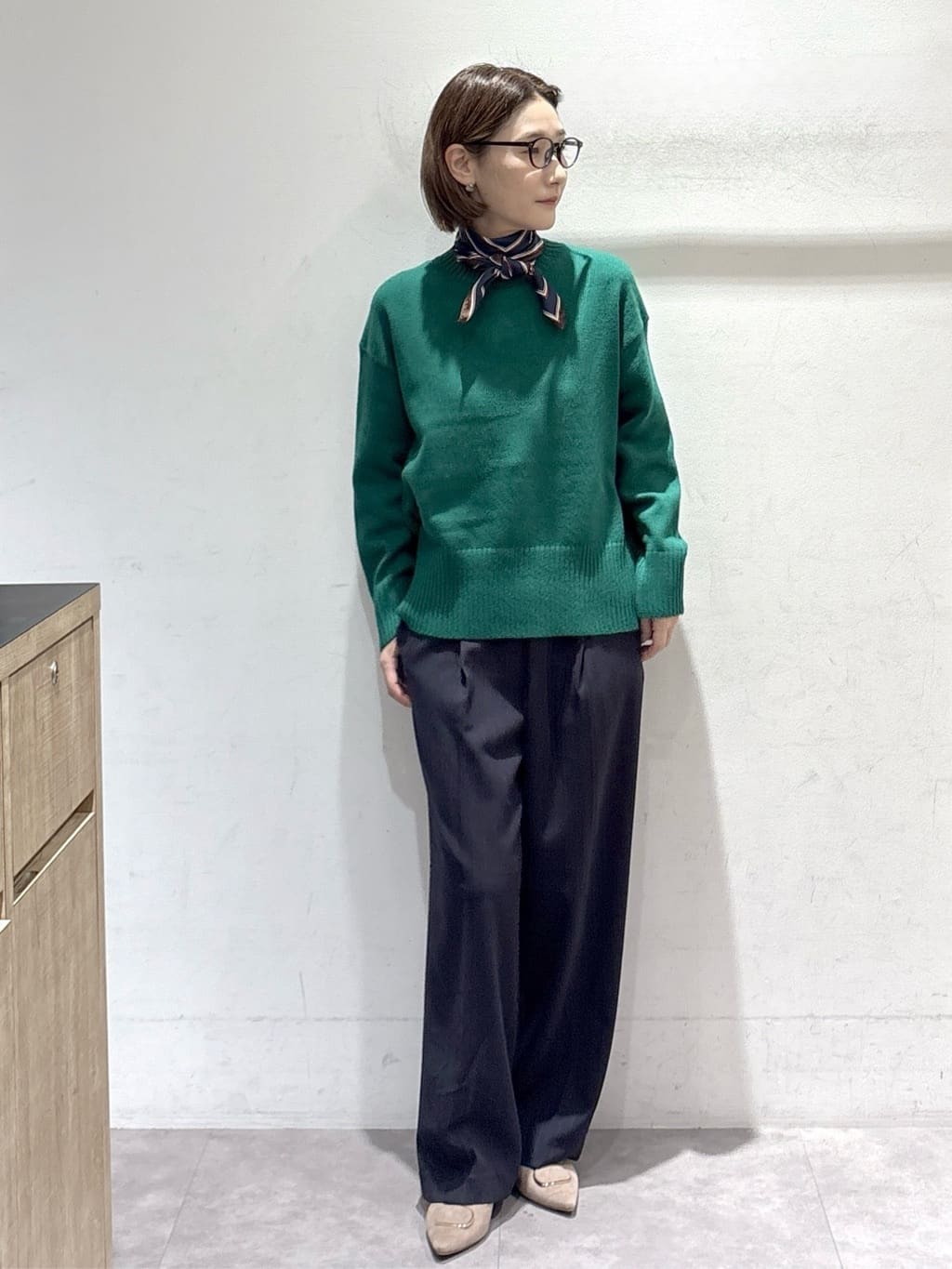 たけねぇさんの「OPAQUE.CLIP｜ピンストライプイージーワイドパンツ【吸湿発熱／ストレッチ／洗濯機OK】」を使ったコーディネート
