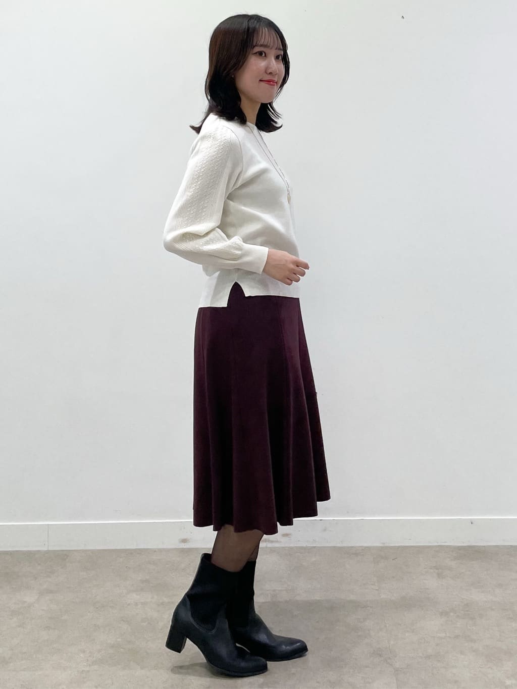 yukariさんの「Reflect｜【選べる8色／スカートにもパンツにも◎】ウール混ボートネックニット」を使ったコーディネート