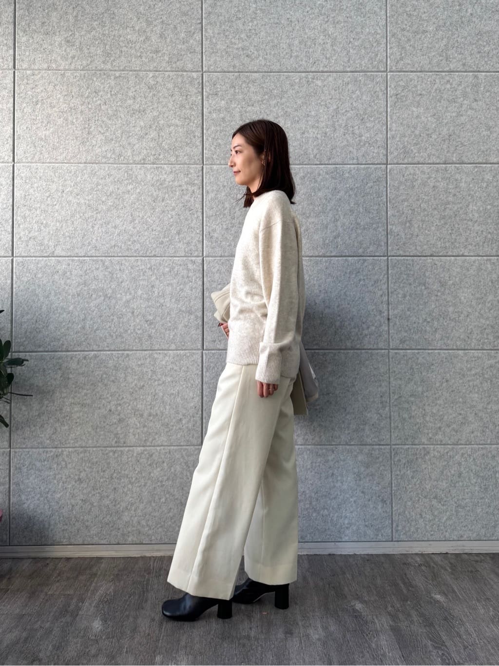 uchi__yamaさんの「CODE A｜wool volume short coat」を使ったコーディネート