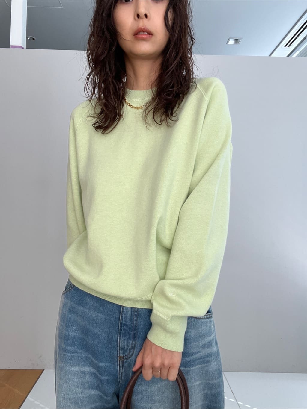 misaさんの「DRESSTERIOR｜◆ウォッシャブルコットンカシミヤプルオーバーニット」を使ったコーディネート