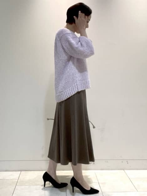 フミさんの「Reflect｜【一枚で着映え◎／ゆったり着られるワンサイズ】スパンコール&times;ラメニット」を使ったコーディネート