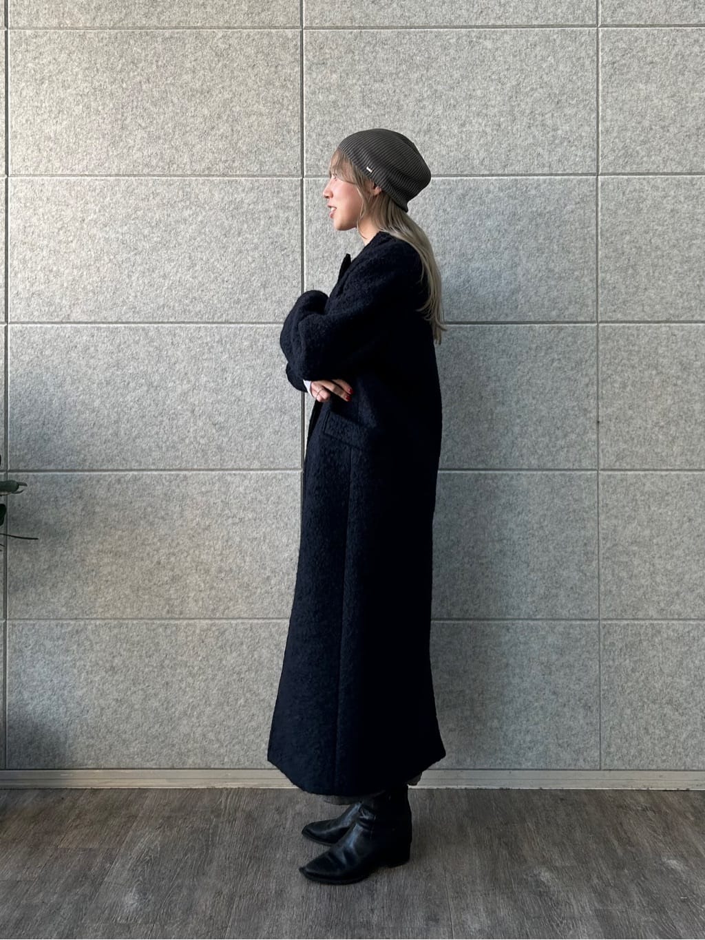 honoka Aさんの「CODE A｜M long coat」を使ったコーディネート