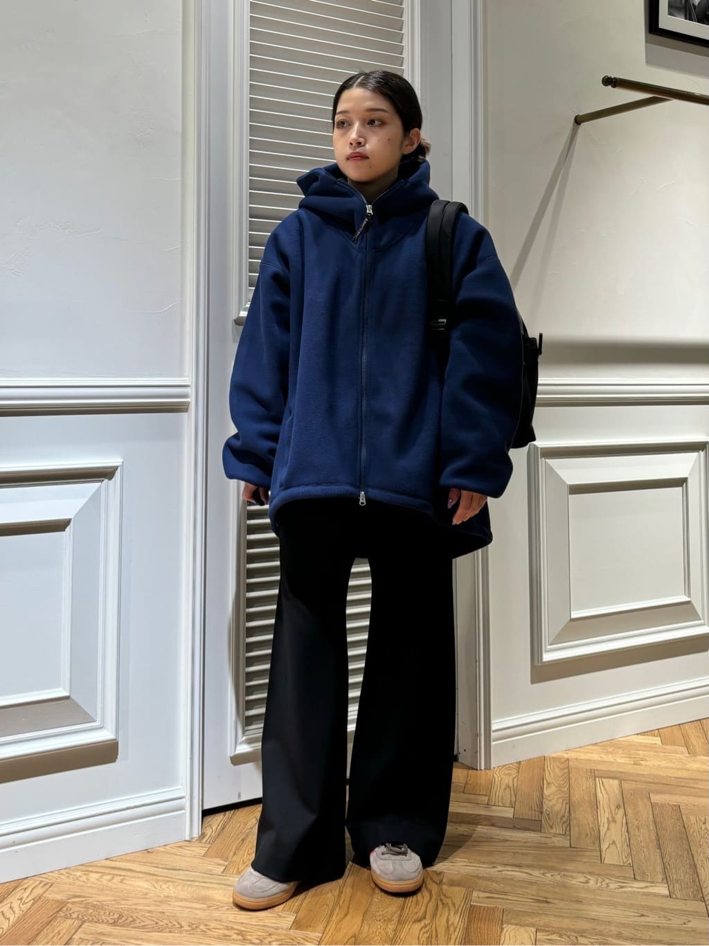 Mgmさんの「DRESSTERIOR｜ソフトサーモポンチイージーワイドパンツ」を使ったコーディネート