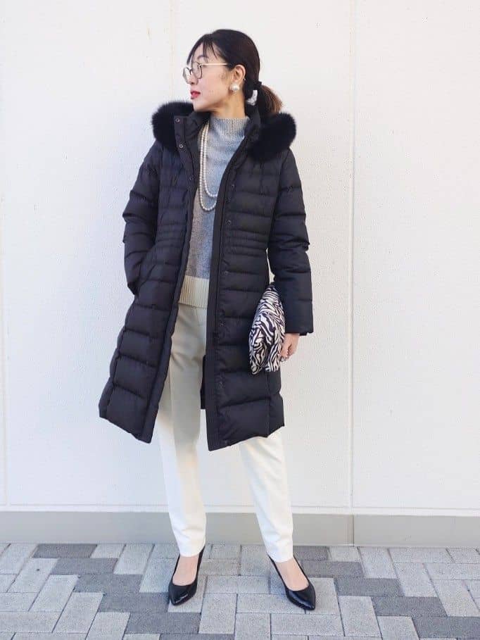 MUTSUKOさんの「UNTITLED｜【はっ水機能/フード取り外し可/防寒】ロングダウンコート」を使ったコーディネート