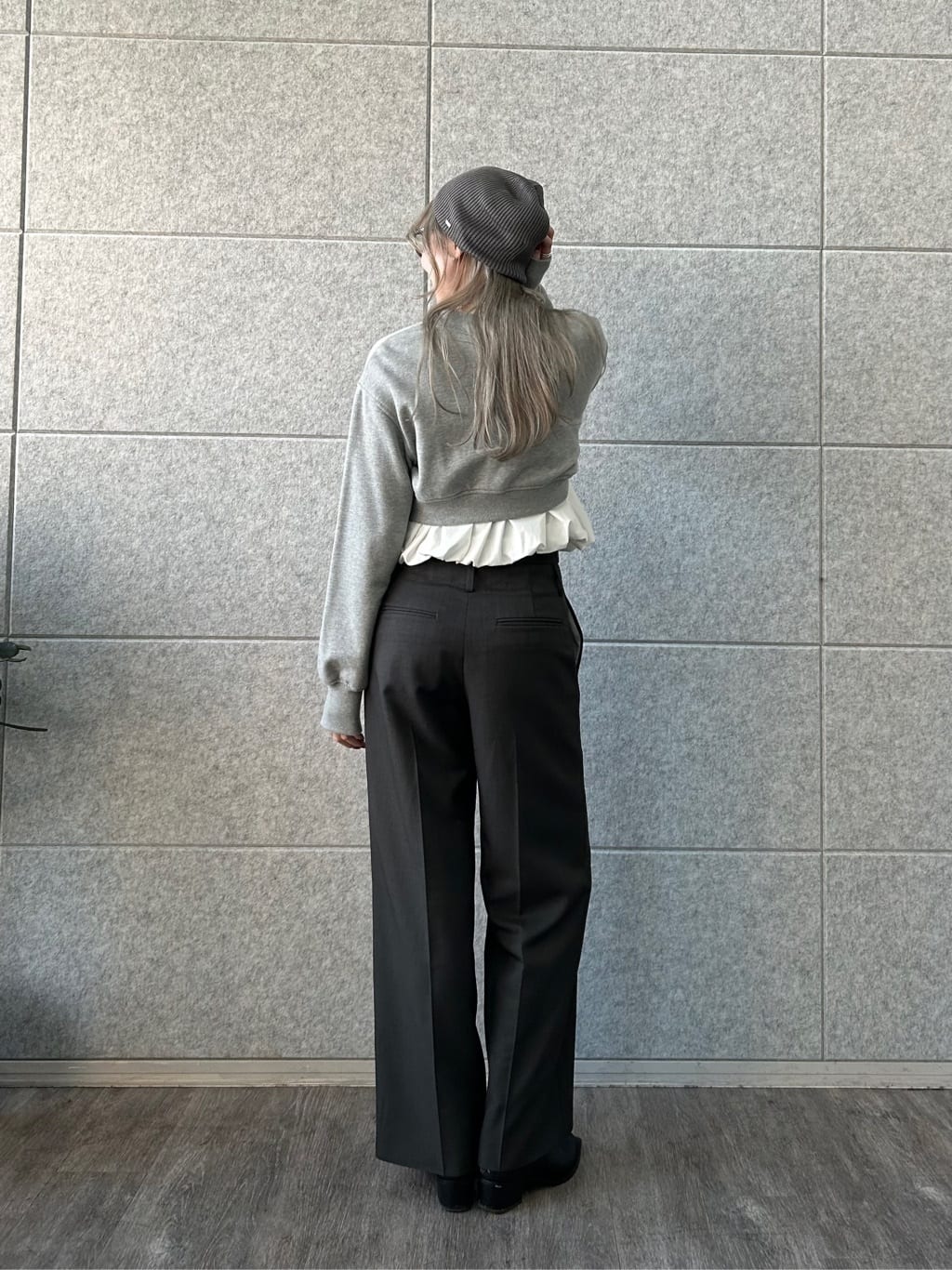 honoka Aさんの「CODE A｜short zip sweat」を使ったコーディネート