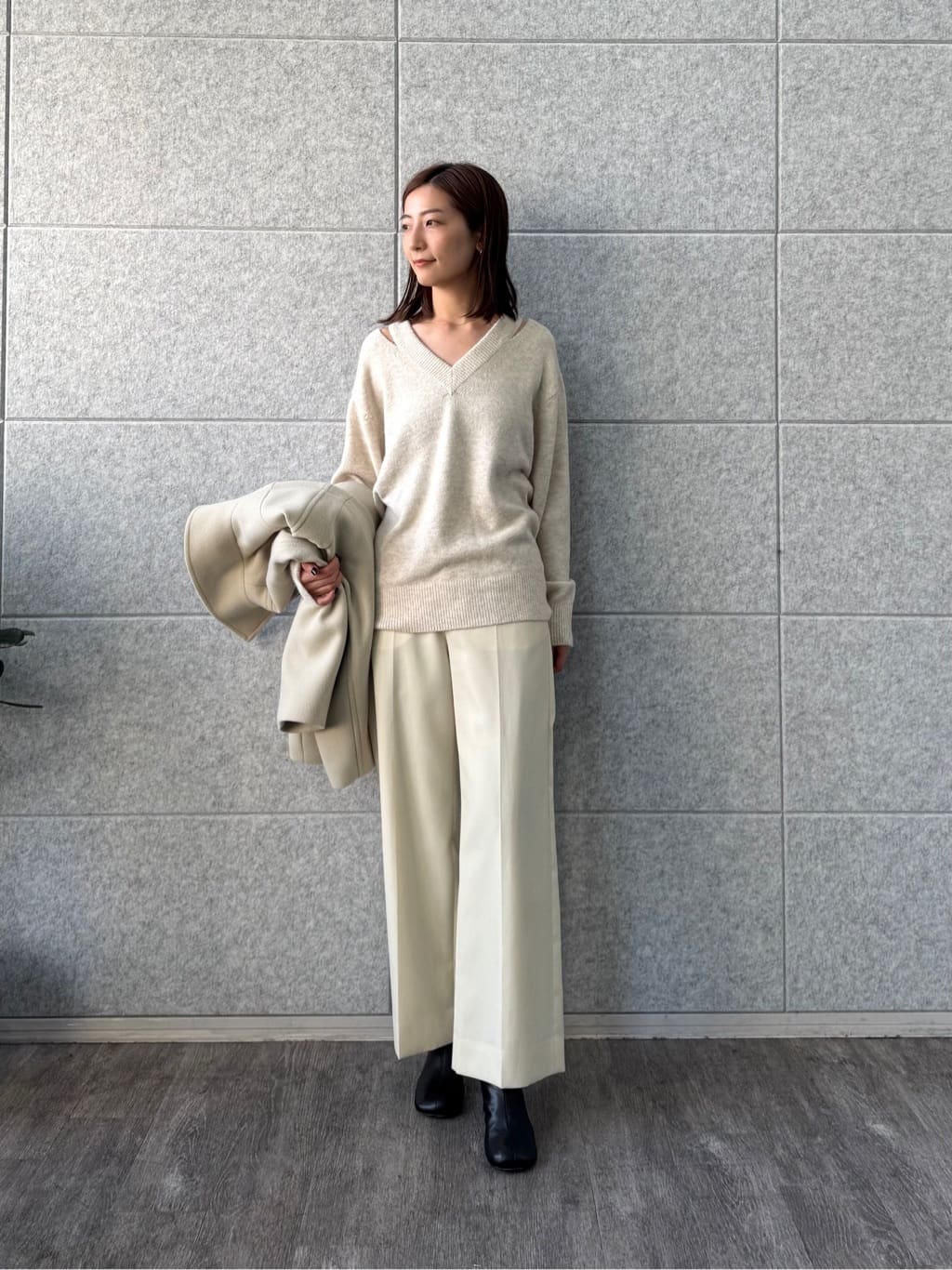 uchi__yamaさんの「CODE A｜wool volume short coat」を使ったコーディネート