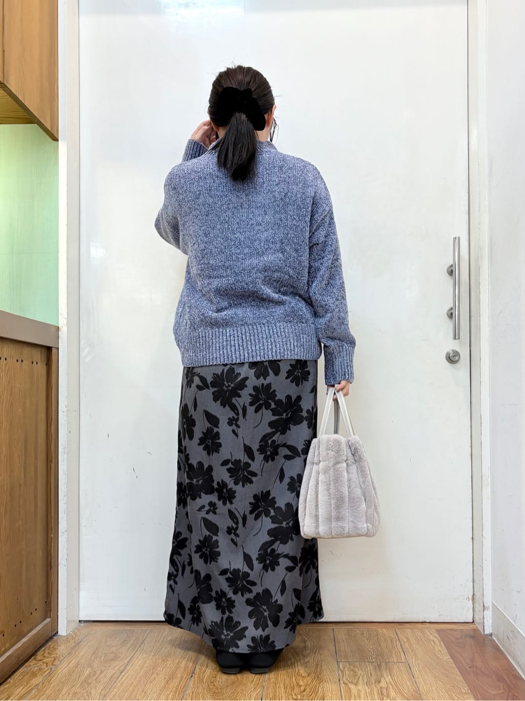 だいわさんの「SHOO･LA･RUE｜【高レビュー/2WAY】きれい見えで上品な ストライプファートートバッグ」を使ったコーディネート