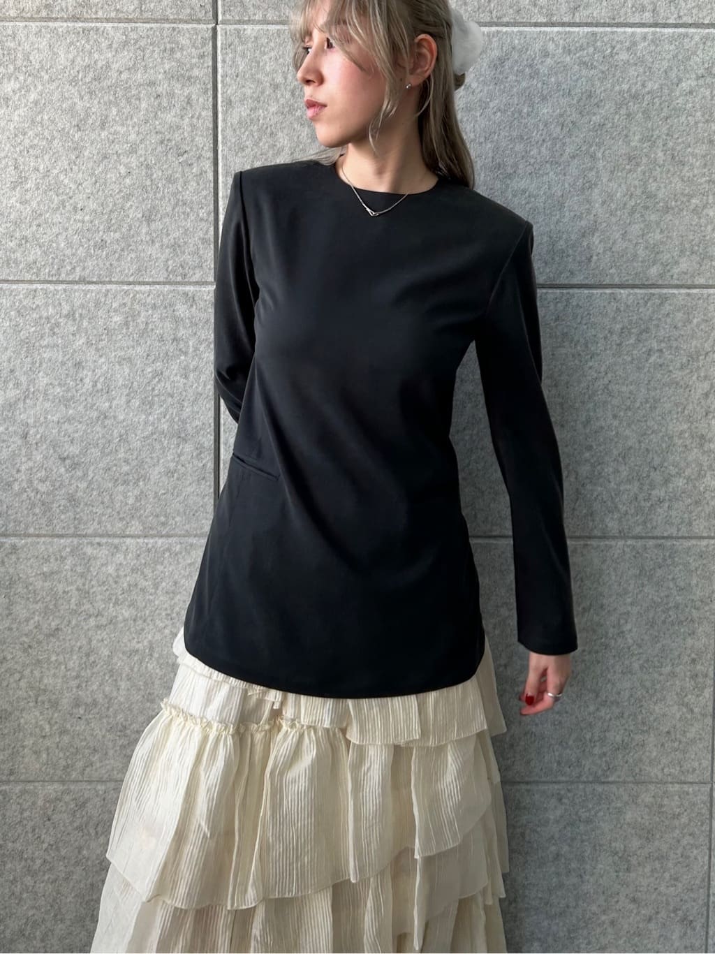 honoka Aさんの「CODE A｜power shollder mini dress」を使ったコーディネート