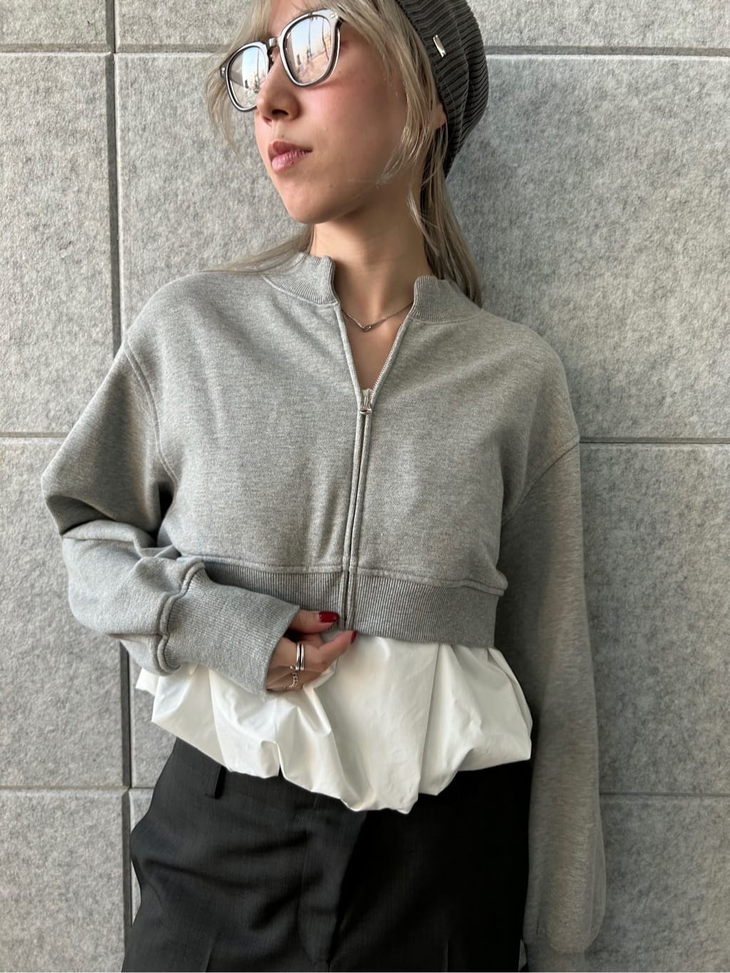 honoka Aさんの「CODE A｜short zip sweat」を使ったコーディネート