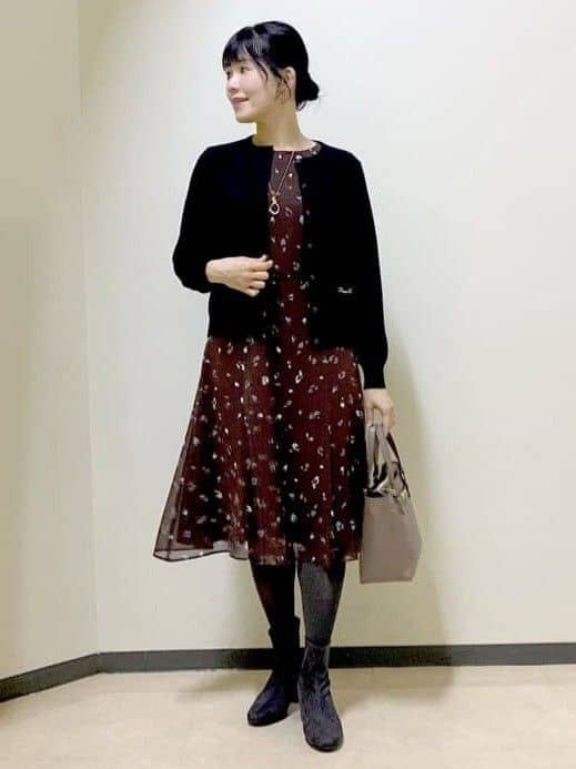  beni_gingerさんの「Reflect｜【ウエストリボン付き】フレアプリントワンピース」を使ったコーディネート