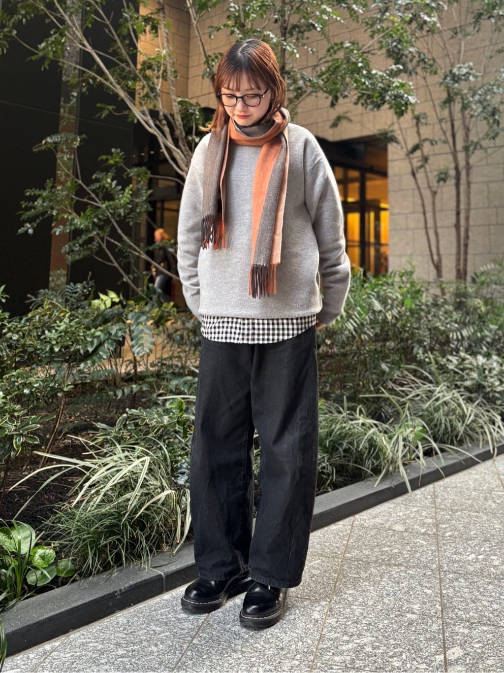 ウララさんの「TAKEO KIKUCHI｜マルチギンガムチェック シャツ」を使ったコーディネート