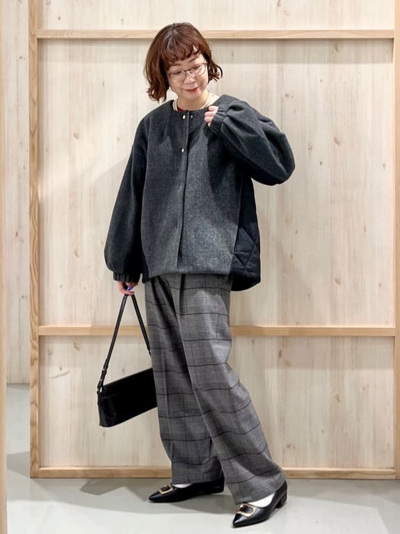 nakoさんの「THE SHOP TK｜前後で印象が変わる ドッキングノーカラージャケット」を使ったコーディネート