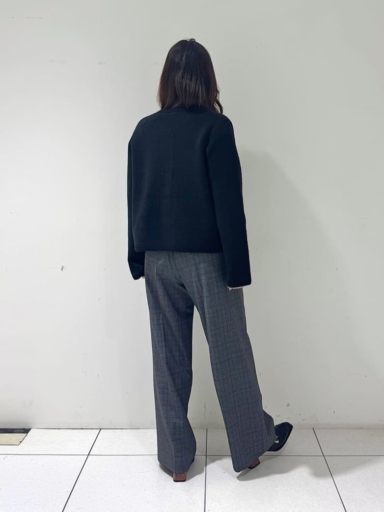 そんさんの「INDIVI｜【ミニブークレ素材】ジャケットライクカーディガン」を使ったコーディネート