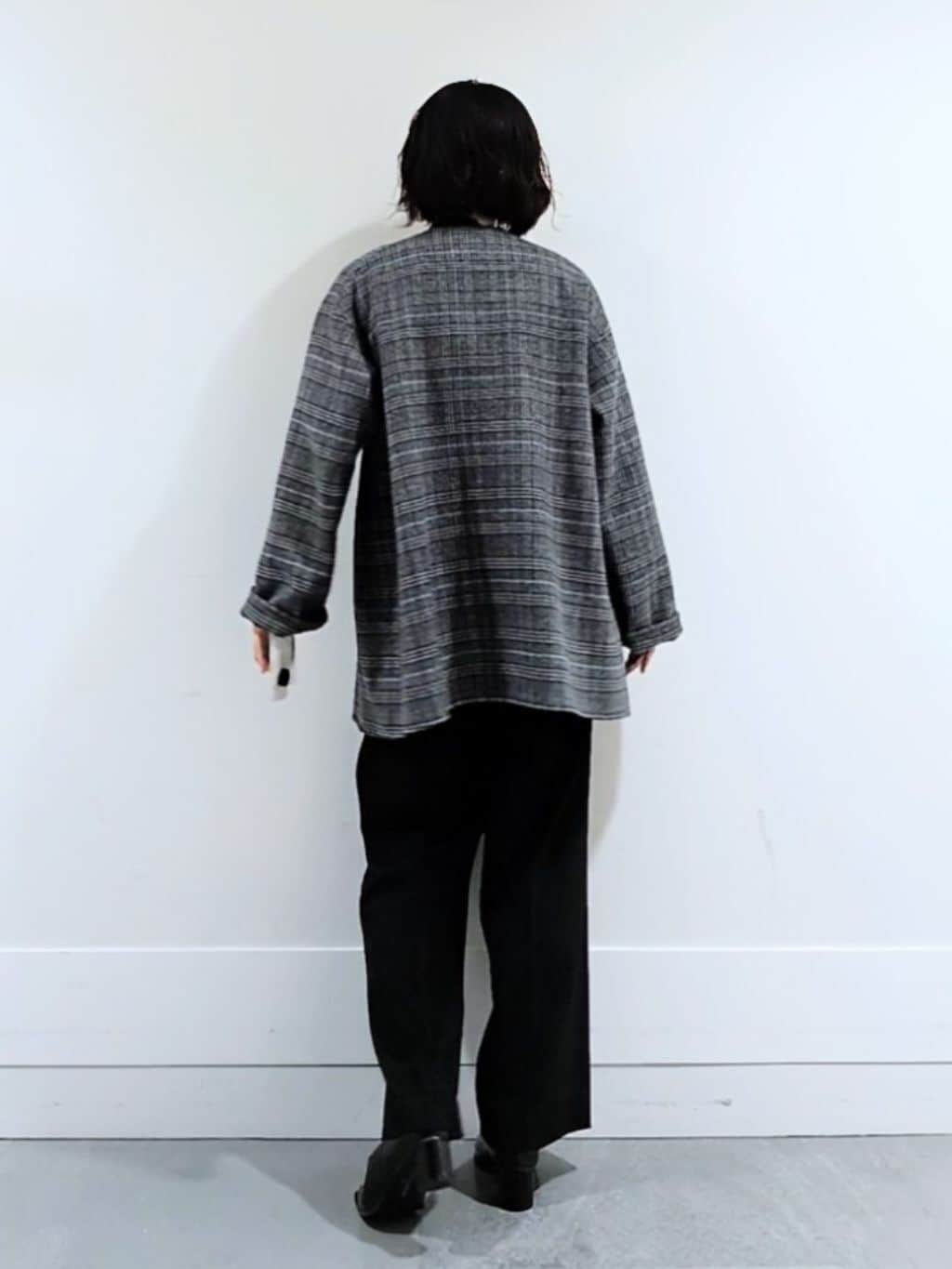 ミズタさんの「UNTITLED｜【ミディ丈/軽やか】セミラグランリバー コート」を使ったコーディネート