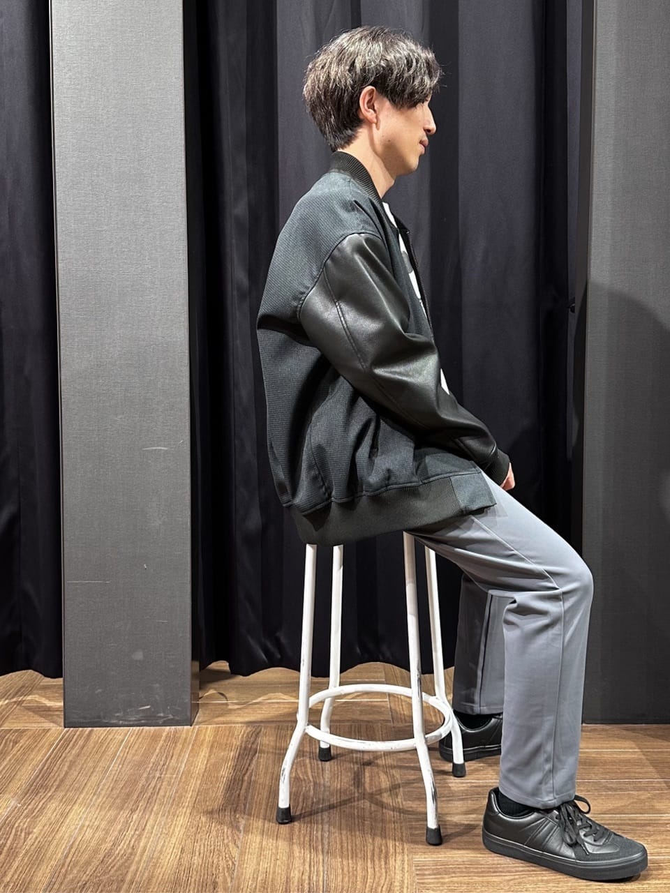 tomoyaさんの「THE SHOP TK｜【1ランク上の大人カジュアルに】異素材コンビ リブブルゾン」を使ったコーディネート