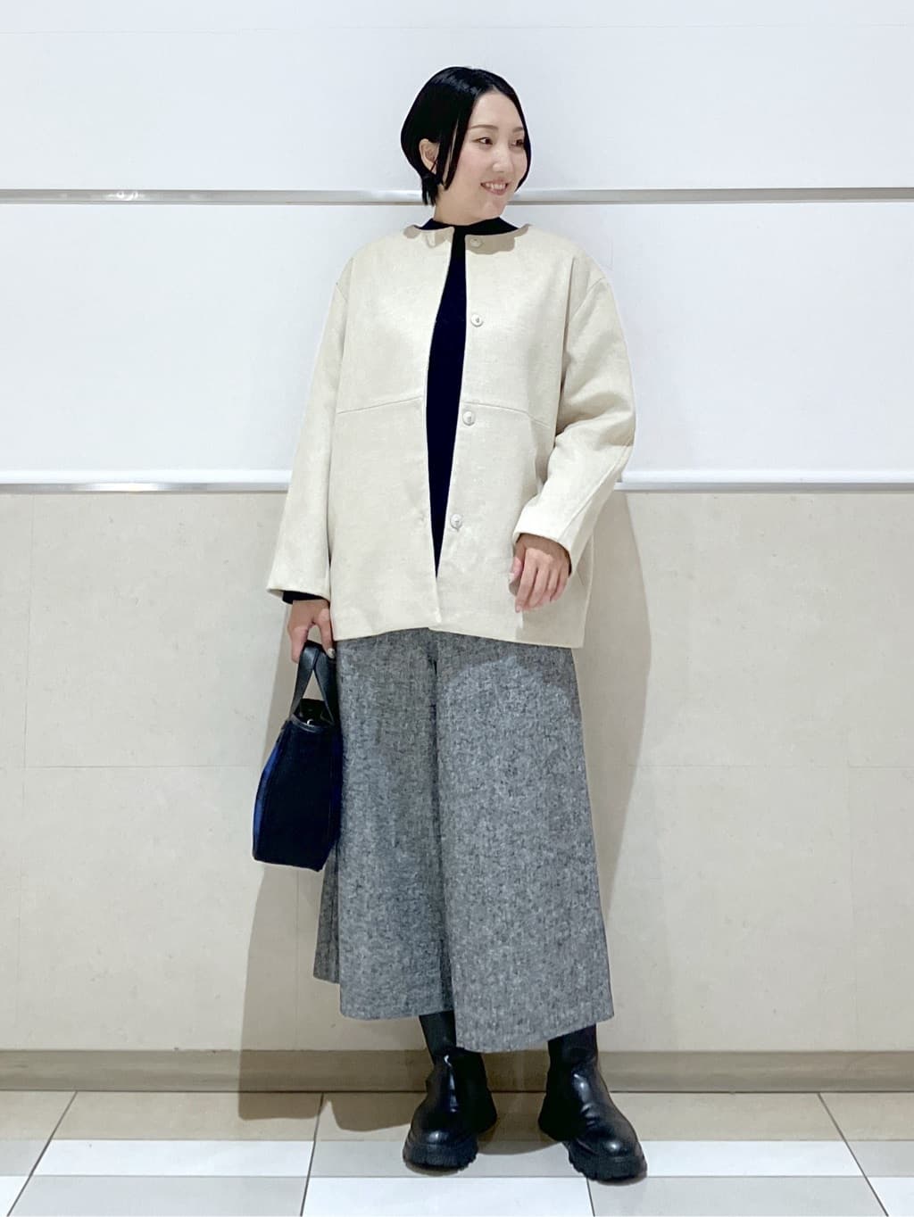 eriko さんの「Dessin｜ウール混クルーネックコート」を使ったコーディネート