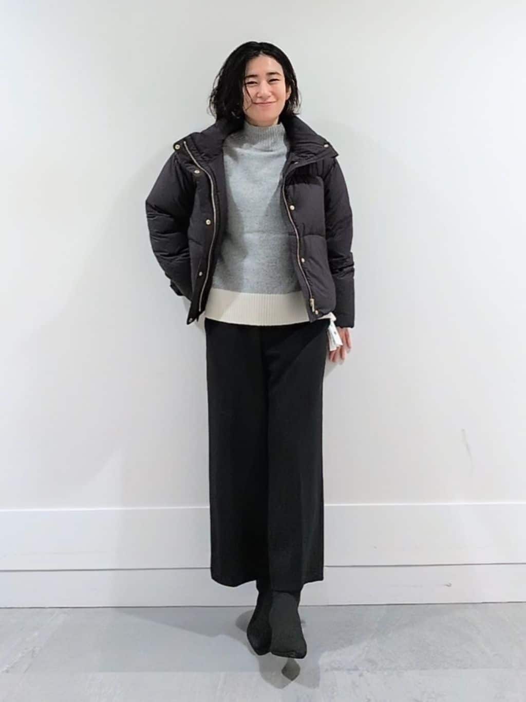 ミズタさんの「UNTITLED｜【8色展開/洗える】ウールカシミヤ ハイネックニット」を使ったコーディネート