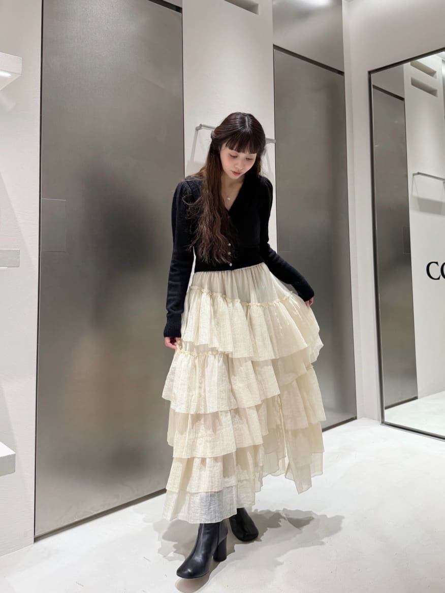 kanamiさんの「CODE A｜M cloudy puff cardigan」を使ったコーディネート