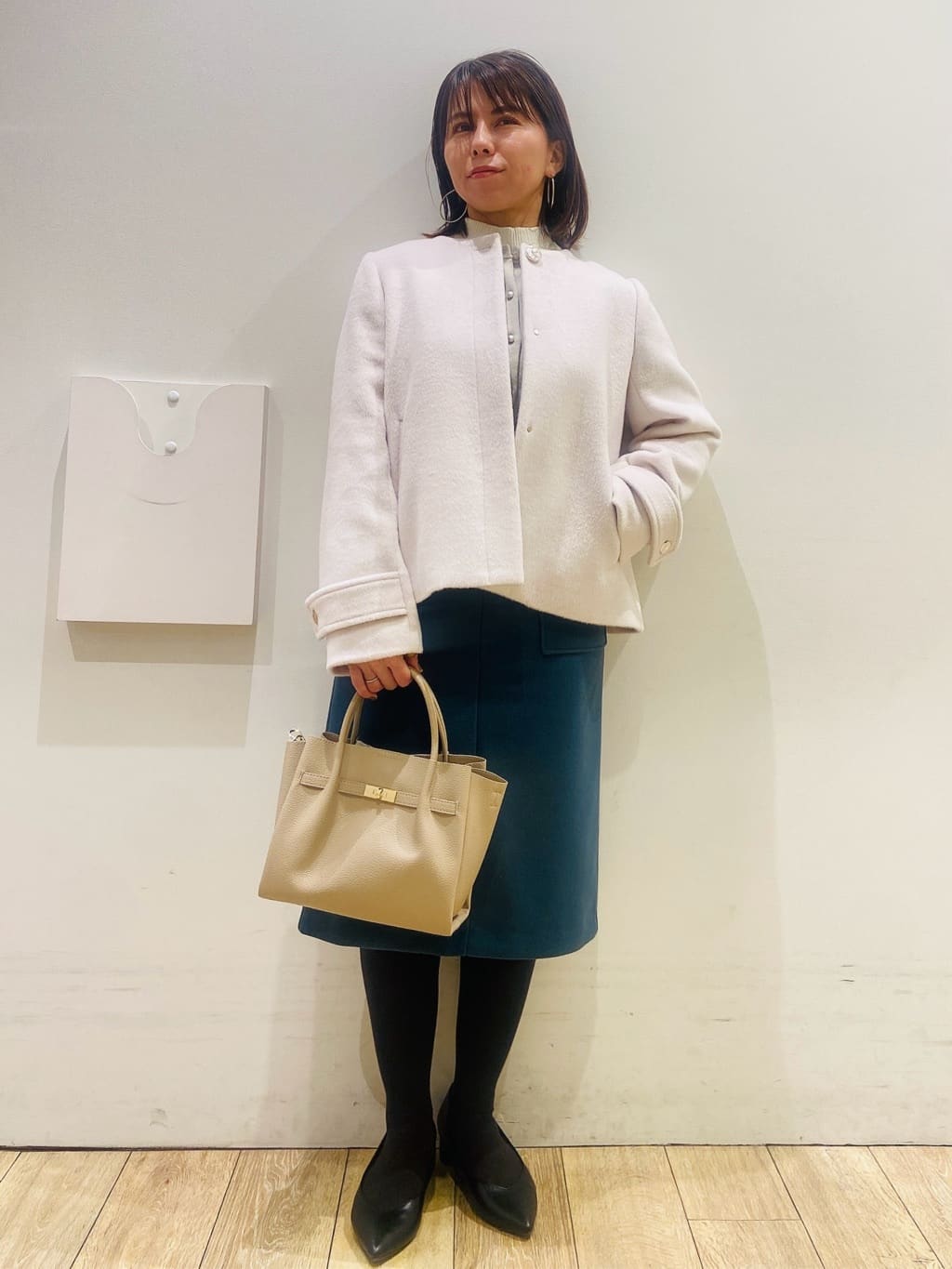 YUKOさんの「index｜ビジュークルーネックカーディガン【洗濯機OK】」を使ったコーディネート