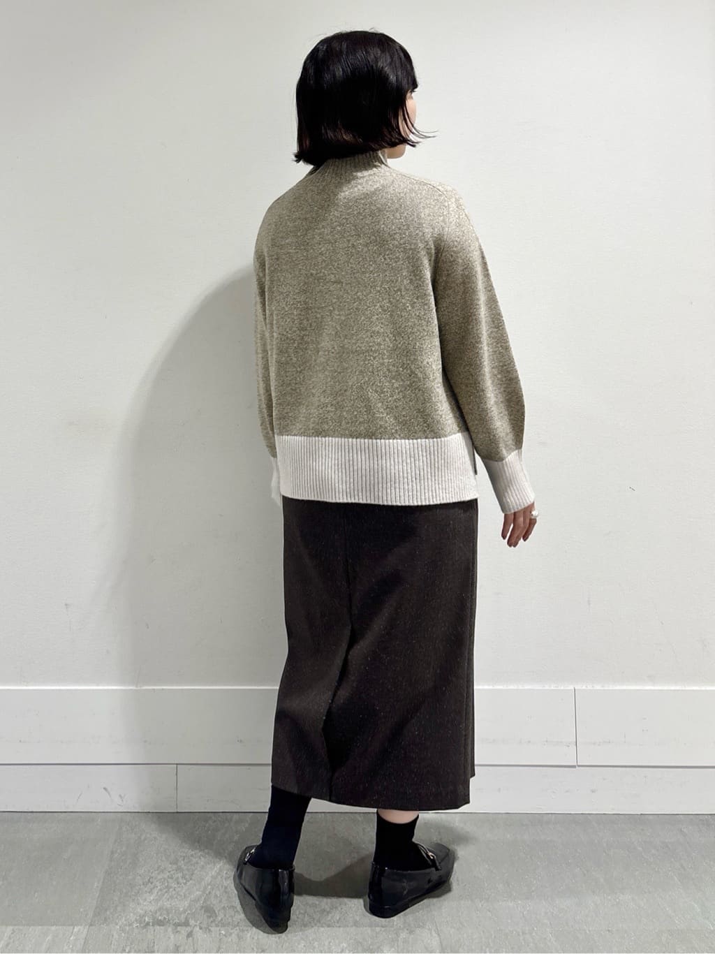 モエカさんの「UNTITLED｜【8色展開/洗える】ウールカシミヤ ハイネックニット」を使ったコーディネート