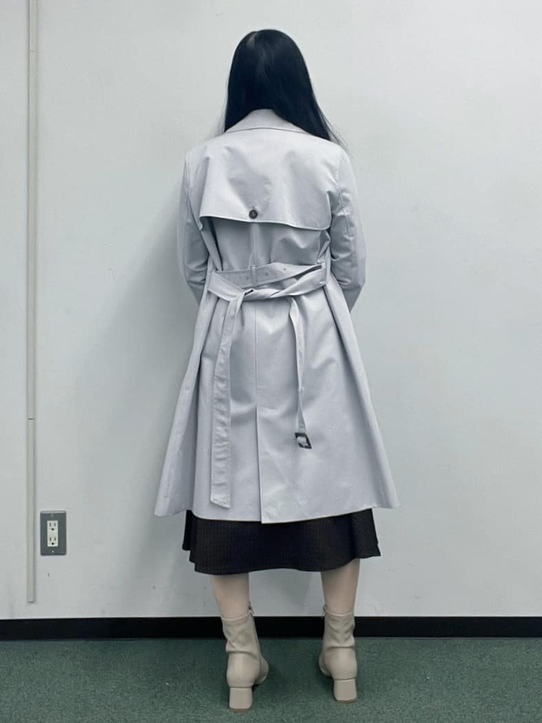 Hitomiさんの「index｜撥水トレンチコート【洗濯機OK／花粉対応】《XS～3L》」を使ったコーディネート