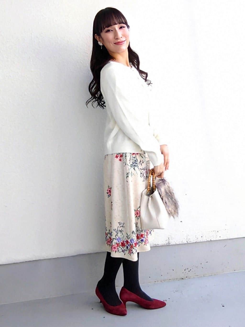 keinaさんの「SunaUna｜【上品/華やか】クラフトニット」を使ったコーディネート